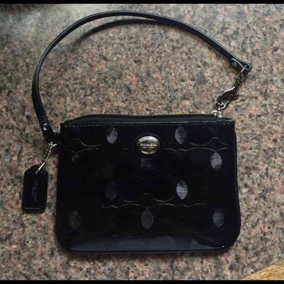 Coach Wristlet - Picture 1 of 3